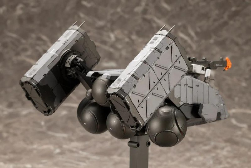 《死亡搁浅2: ON THE BEACH》移动基地 “DHV Magellan” 1/350 拼装模型正式公开，现已开启预定，售价7700日元，预计8月发货