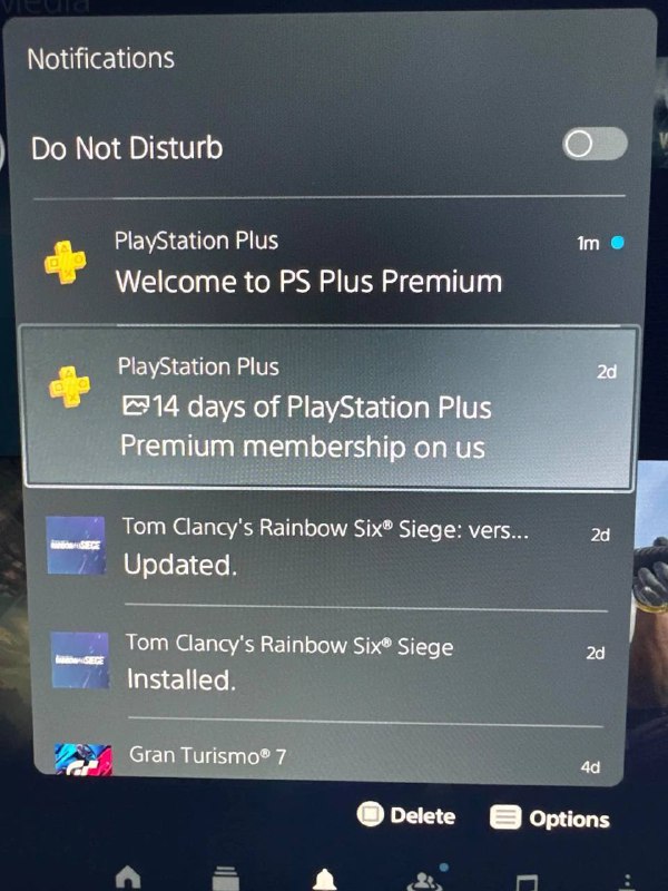 据报道，索尼已开始向部分PS Plus会员赠送PS Plus Premium（高级会员）14天免费试用