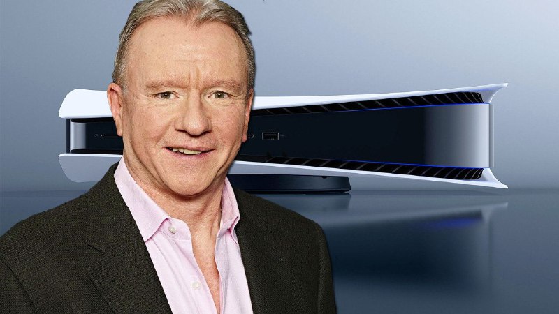 SIE总裁吉姆·莱恩在本周四的商业简报会议上提到，到2025年会有一半的作品在手机和PC上发布，同时预计会在未来几年里推出12款服务型游戏