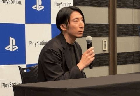 在昨日举行的 PlayStation Partner Awards 的媒体采访中，FromSoftware的总监北尾泰大表示关于大家所期待的《艾尔登法环》DLC「黄金树之影」这一话题，会在别的场合和大家分享