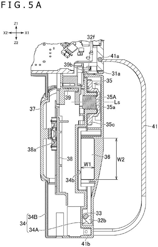 近日，世界知识产权组织（WIPO）公开索尼一项名为「INPUT DEVICE WITH VARIABLE GRIP」的新专利，该专利于2021年9月21日提交申请，涉及可改善振动反馈的手柄