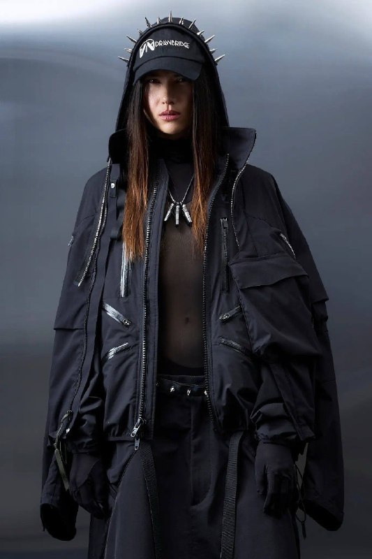 ACRONYM ✖ 小岛工作室 联合推出的【J91U-WSDB】联名夹克《死亡搁浅2》主题