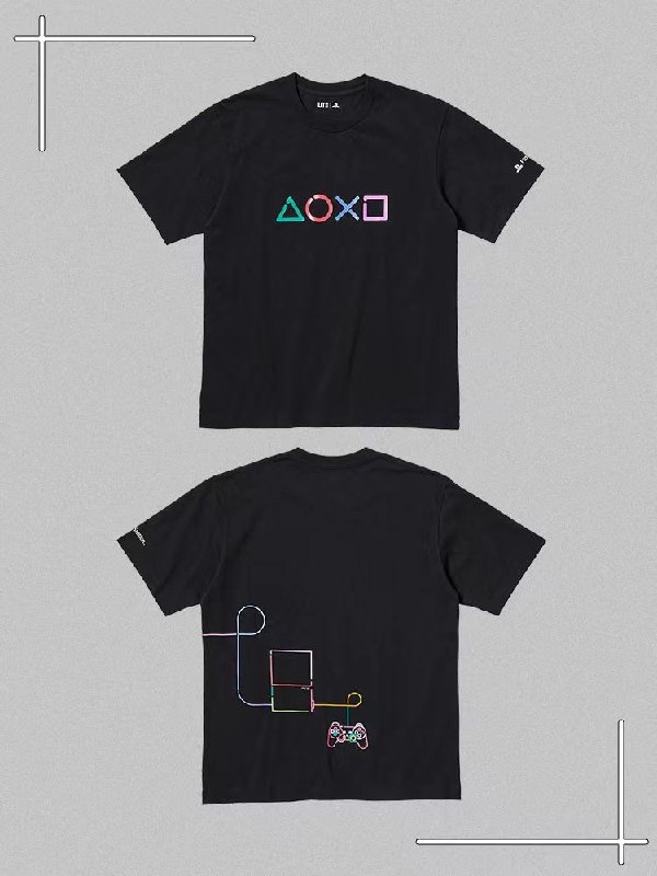 #PlayStationXUniqloPlayStation携手优衣库推出联名T恤带你启封独属PlayStation的斑斓回忆，去重新勾勒你初探游戏世界的记忆轮廓！#PlayStationXUniqloPlayStation携手优衣库推出联名T恤带你启封独属PlayStation的斑斓回忆，去重新勾勒你初探游戏世界的记忆轮廓！